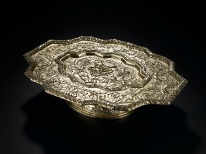 Plateau en argent doré de forme découpée, du service de toilette Lennoxlove, appartenant à Frances Teresa Stewart, Duchesse de Richmond et Lennox : Français, Paris, 1666 - 1667 - French School