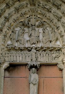 Tympan du portail sud représentant le Christ en trône avec une figure de Beau Christ sur le trumeau en dessous, 12e siècle - French School