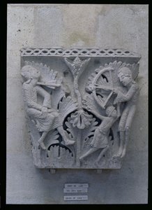 La Mort de Caïn, chapiteau original de la nef de la cathédrale - French School