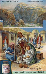 En haut : Parade de Bolan en Afghanistan. En bas : Femmes afghanes tissant de la laine devant leurs maisons. Chromolithographie du 19ème siècle - French School