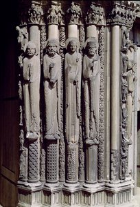 Figure inconnue, le roi Salomon, la reine de Saba et le roi David, figures de jambage du Portail Royal, 1140-55 - French School