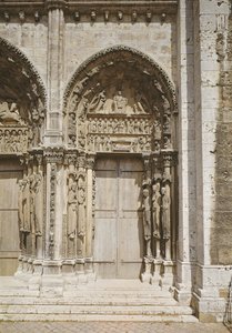 Vue de la porte sud du portail royal, c.1145-50