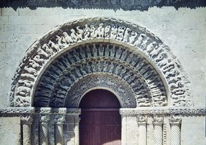 Vue du portail du transept sud, 1150-75