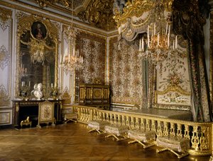 Vue de la chambre de la Reine de France Marie-Antoinette de Habsbourg Lorraine (1755-1793). Versailles, musée du château - French School