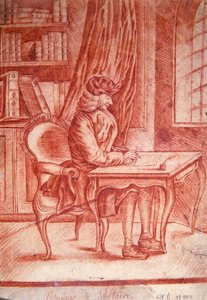 Voltaire (1694-1778) écrivant dans son étude, vers 1765-75