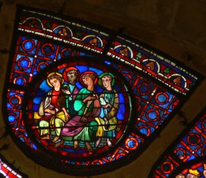 Fenêtre Ww représentant quatre Apôtres