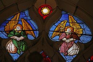 Vitrail représentant des anges
