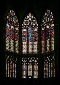 Fenêtre représentant le triforium de l