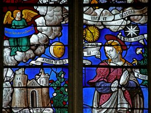 Fenêtre w11 représentant un détail des Litanies de la Vierge Marie - French School