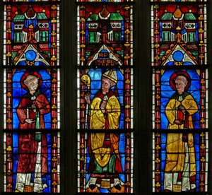 Fenêtre w21 représentant Saint Sylvestre avec le donateur Jean de Bernières ; Saint Protais