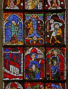 Fenêtre w221 représentant Quo Vadis ; le martyre de Saint Paul, la crucifixion de Saint Pierre ; un prophète - French School