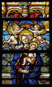 Vitrail w3 représentant la Vierge et l