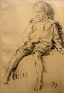 Garçon assis avec jambes nues