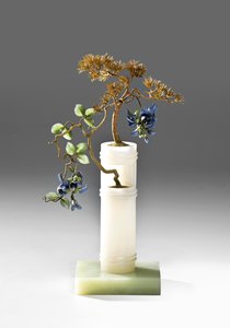 Pin embrassé par une glycine, 1908-1914