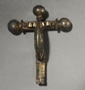 Fibule à arbalète, c.350-400