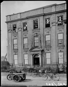 Maison Kirby, Little Park Street, Coventry - George Bernard Mason