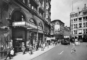 Station Piccadilly Circus, entrée Haymarket, Westminster, Londres, vers 1930