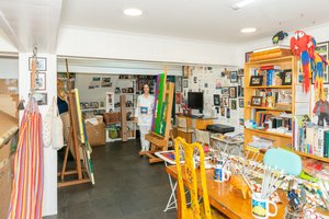 Cristina Rodriguez dans son atelier