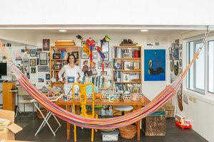 Cristina Rodriguez dans son atelier
