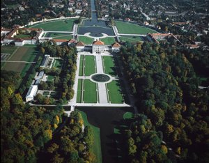 Art baroque : vue aérienne du parc de Nymphenburg - German School