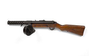 Pistolet-mitrailleur Bergmann 9 mm MP18-1