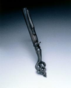 Clé de rouet combinée et mesure de poudre, c.1625-50 - German School