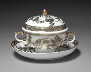 Bol couvert et plat, manufacture Meissen Porcelain Factory, Allemagne, 1730-1740