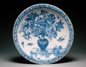 Plat représentant un vase de fleurs à col étroit, Francfort-sur-le-Main - German School