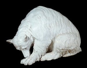 Art allemand : ours en porcelaine dure de Berlin, vers 1732 - 1735. Sculpture en porcelaine de Meissen. Sèvres. Manufacture de porcelaine