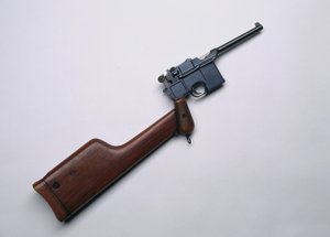 Pistolet Mauser semi-automatique 7,63 mm M1896, vers 1898