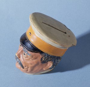 Tirelire en forme du chancelier Otto von Bismarck (1815-98) - German School