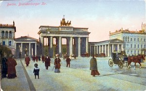 Carte postale représentant la porte de Brandebourg à Berlin, avant 1914