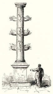 Colonne rostrale de Caius Duilius, commémorant la victoire navale romaine sur les Carthaginois à la bataille de Mylae en 260 av. J.-C.