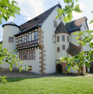 Maison des frères Grimm - German School