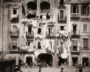 Scène de rue, Naples, Italie - Giorgio Sommer