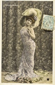 Carte postale : Portrait de Carmen Gilbert, artiste de music-hall - Phillipe de Marlier