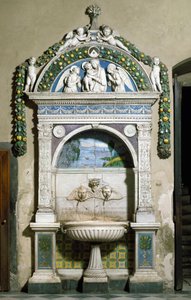 Fontaine décorée avec un haut-relief en marbre et terre cuite par Giovanni della Robbia (1469-1529) 1498. Sacristie de Santa Maria Novella, Florence - Giovanni della Robbia