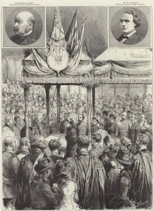 La Reine pose la première pierre de la nouvelle salle d
