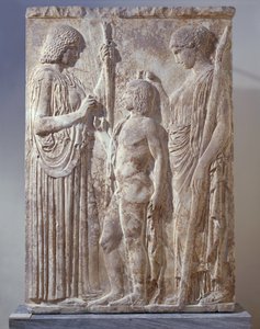 Bas-relief en marbre représentant la Triade des Mystères d