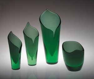 Trois vases Calla et un bol