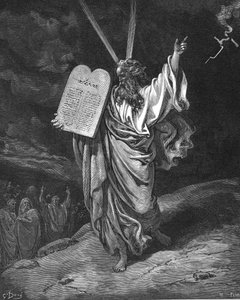 Moïse descendant du mont Sinaï avec les tables de la loi (Dix Commandements). Exode 5.35. Illustration de Gustave Doré (1832-1883) pour La Bible (Londres 1866). Gravure sur bois.