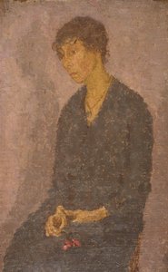 Femme tenant une fleur