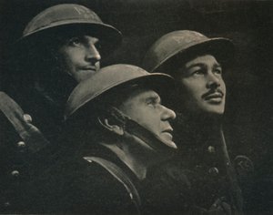 Un moment tendu, 1942