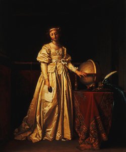Une dame dans un intérieur, en robe de satin jaune, avec un globe sur une table à côté d