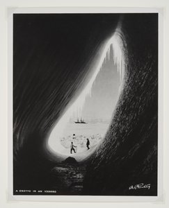 Une grotte dans un iceberg