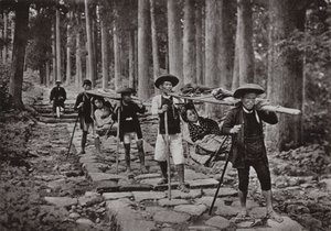 Dames voyageant en Yama Kago (photo n/b) - Herbert Ponting