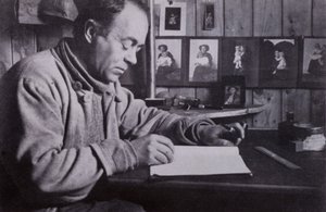 Scott écrivait, planifiait et calculait à sa petite table - Herbert Ponting