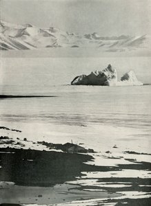 La hutte et les montagnes de l