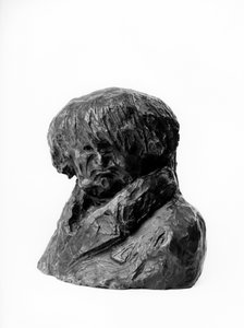 Les bustes chargés des Célébrités du Juste Milieu. Caricature par Clément Prunelle (1777-1853), médecin, député et maire de Lyon. Sculpture par Honoré Daumier (1808-1879) XIXe siècle. Dim en cm H 13 x L 15 Inv RF 263 Musée des Beaux Arts, Palais Longchamp