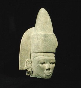 Tête Huaxtec, période postclassique (900-1521)